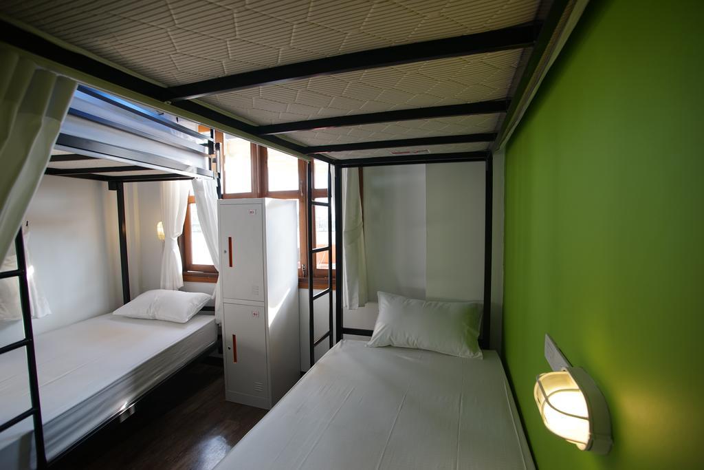 Art Hotel Sanamchai Bangkok Værelse billede
