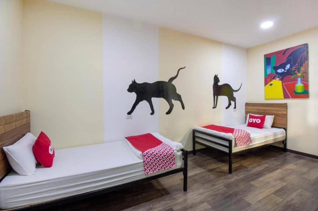 Art Hotel Sanamchai Bangkok Eksteriør billede