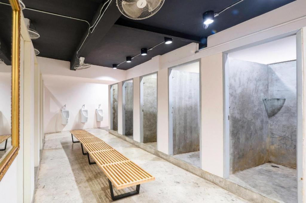 Art Hotel Sanamchai Bangkok Eksteriør billede