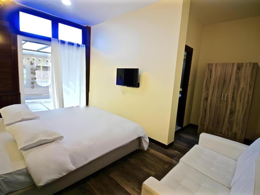 Art Hotel Sanamchai Bangkok Eksteriør billede