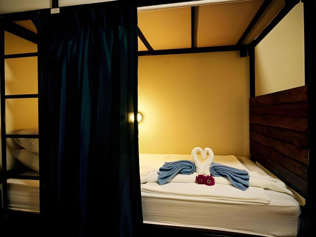 Art Hotel Sanamchai Bangkok Eksteriør billede