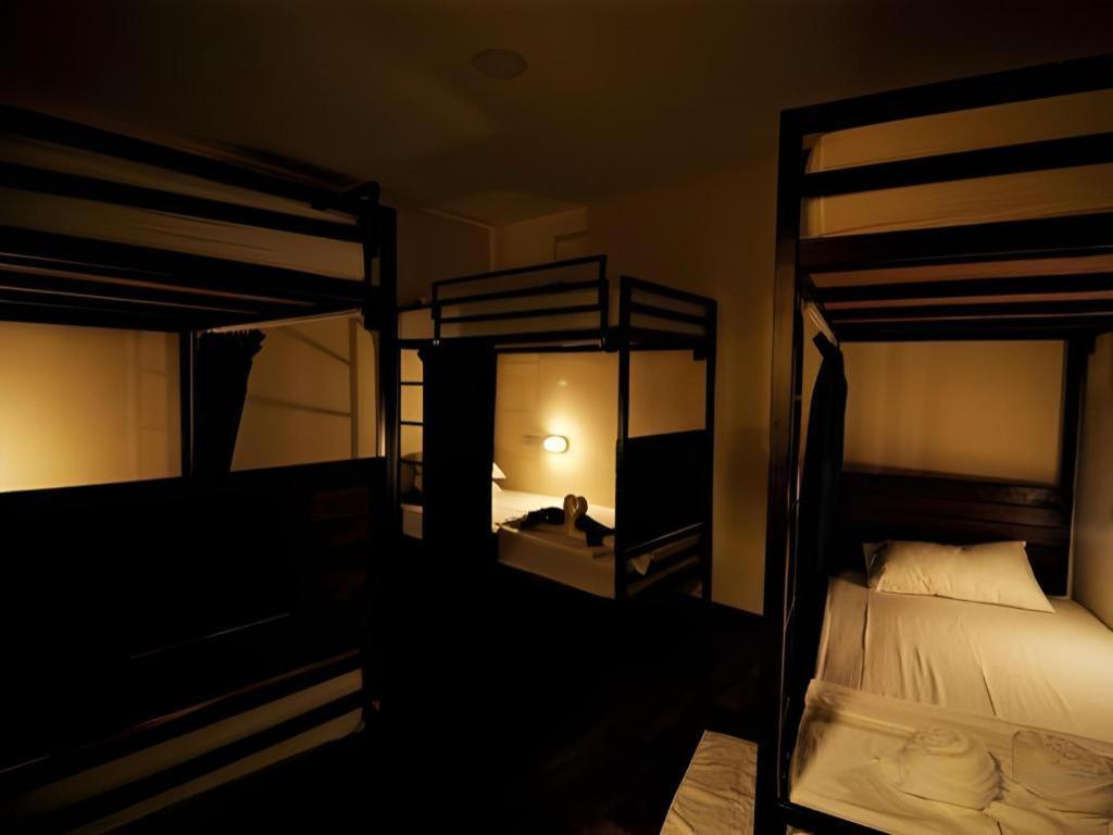 Art Hotel Sanamchai Bangkok Eksteriør billede